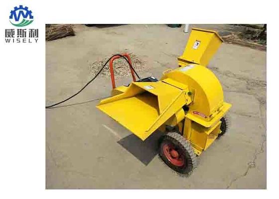 China Farm Wood Chipper Machine Wood Pulverizer Machine Easy Operation Heat Dissipation supplier