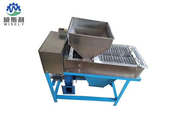 China Wet Type Agriculture Farm Machinery 0.37 Kw Motor Peanut Red Skin Peeling Machine supplier