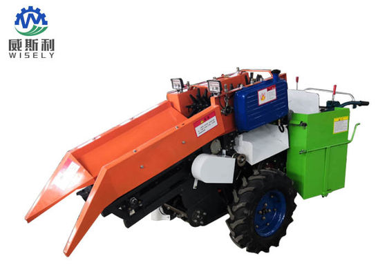China Agricultural Single Row Corn Harvester 11.2Kw With Electric Start Small Size supplier