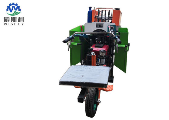 China Single Row Tractor Combine Harvester Corn Picker Machine 9.7 - 11.2kw Supporting Power supplier